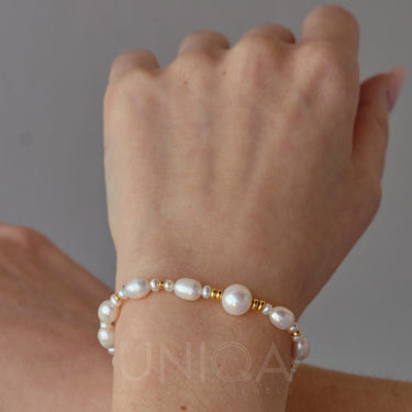 Bracciale con perle irregolari