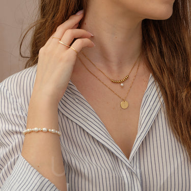 Layered Pearl & Coin Necklace | 18 kt stainless steel