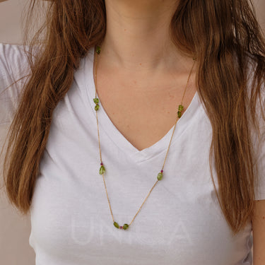 Collana lunga con pietre Peridoto e Rubino