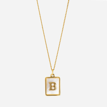 Ista Necklace with initial pendant | 18 kt gold plated steel